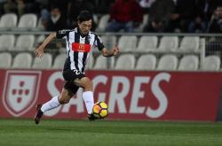 包含波尔图今夜临场应变；志在荷甲名次提升；球迷炸锅；细节决定成败的词条-3377官网