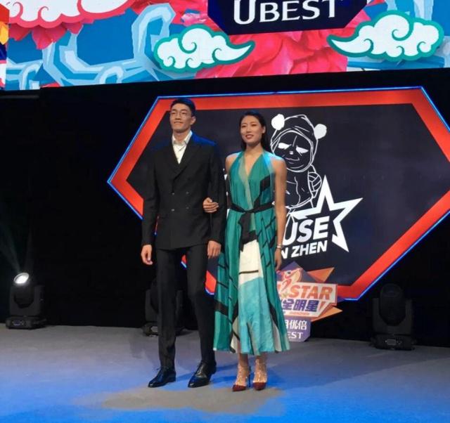 包含今晚全明星赛传出新动向，山东泰山刷新队史纪录，管理层表态：底气十足，球探报告显示潜力的词条