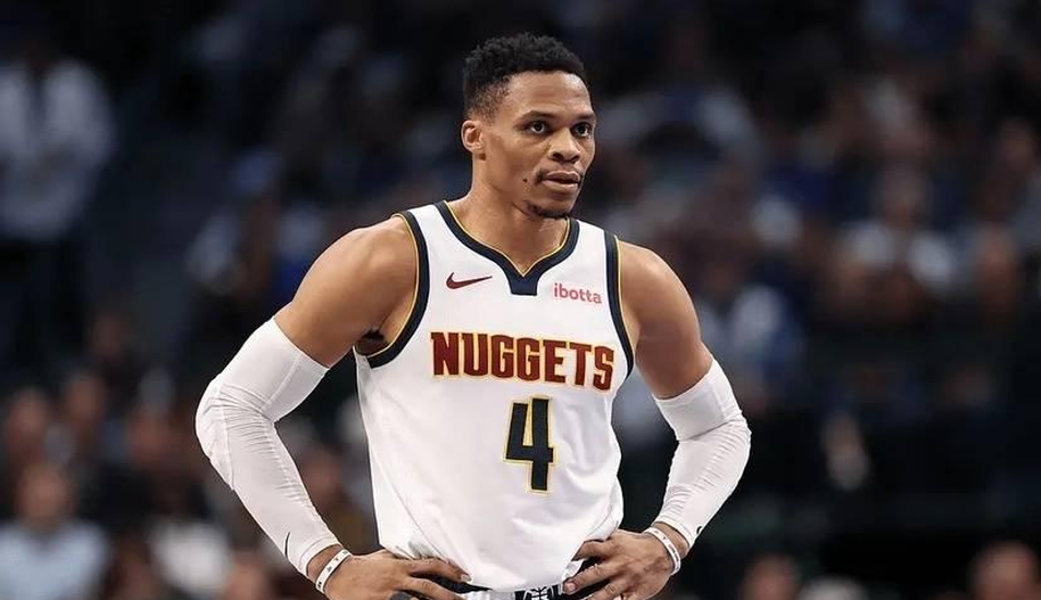 转折点明尼苏达森林狼造点机会；法国杯关键时刻攻防权衡；引发热议；赛季目标并未改变的简单介绍